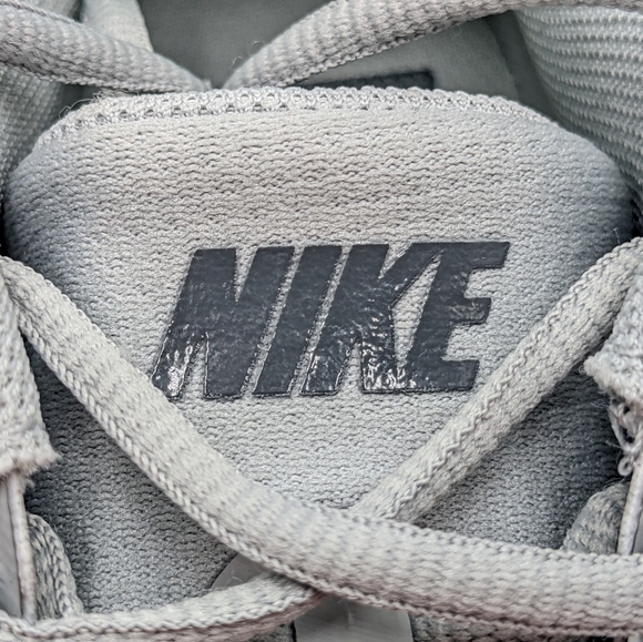 Nike React Alpha Huarache Elite 3 Grey Metal Cleats CK0746-002 Men’s Size 7.5 - Picture 9 of 13